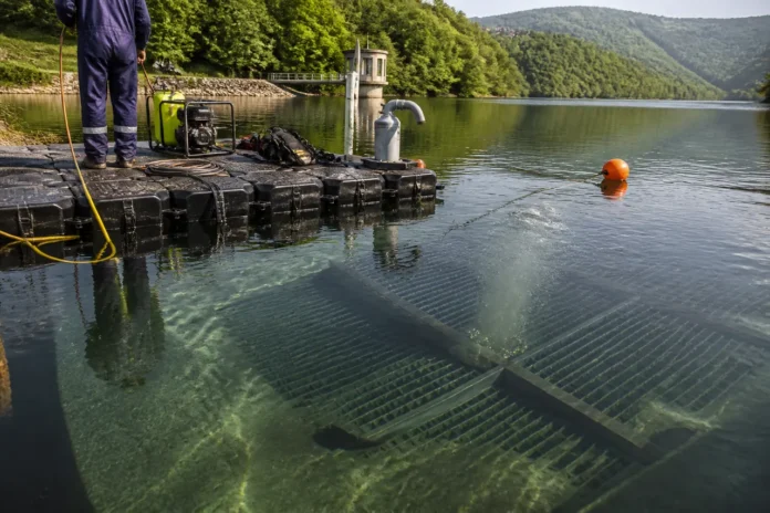 Dragoș Predescu: Scafandrii au verificat captarea apei din Lacul Budeasa