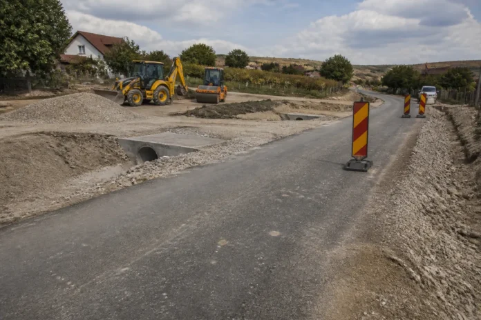 Modernizarea DJ 739 din Vulturești a început. Argeșul are 12 proiecte „Anghel Saligny”