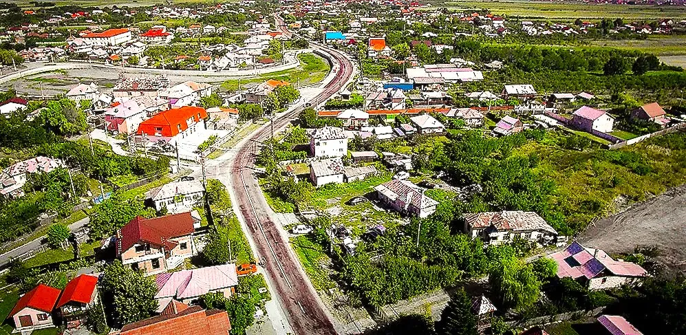 Primăria Bradu continuă