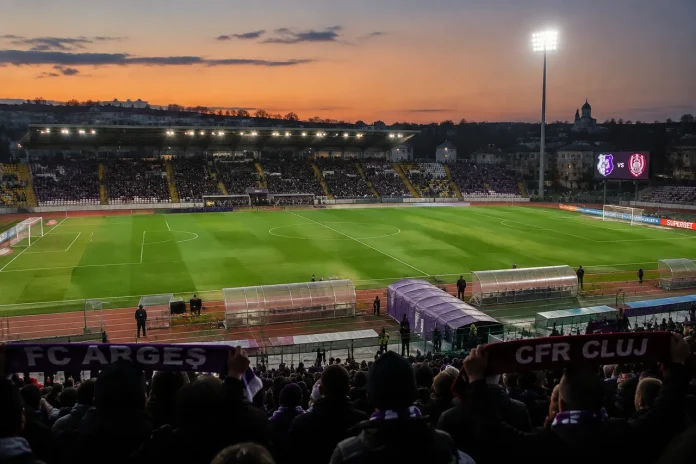 Șumudică vede un duel cu miză mare pentru CFR Cluj la Pitești